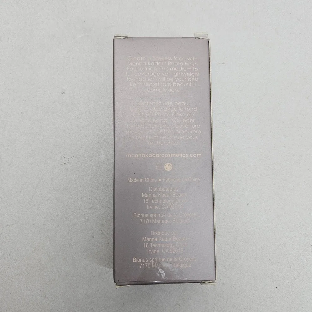 MANNA KADAR BEAUTY Photo Finish‎ Foundation 1 OZ C3 Flawless Linen #83216 Tube